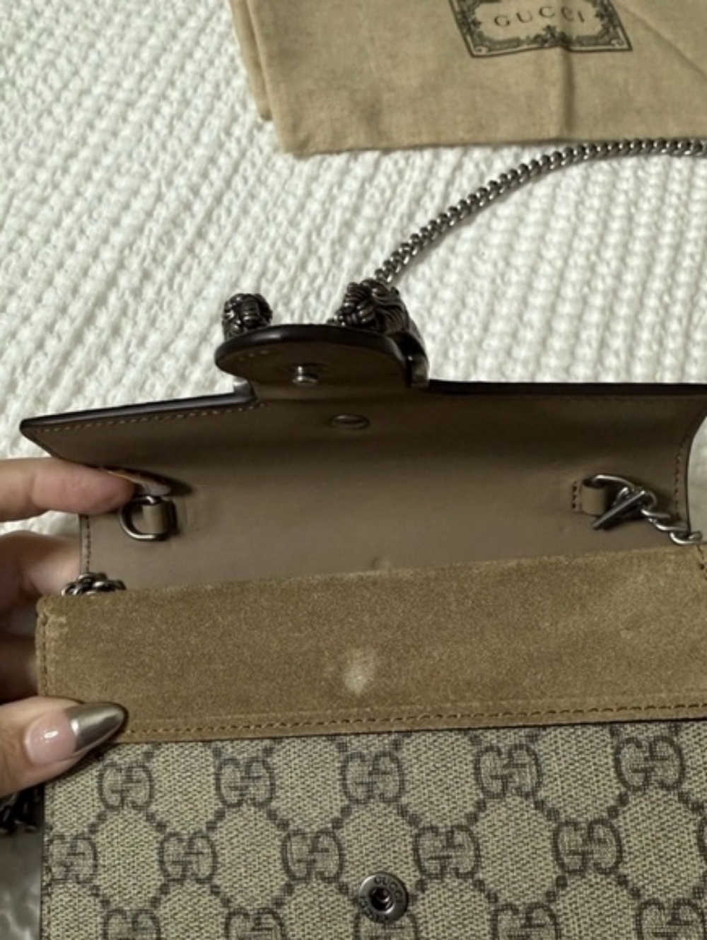 Gucci | Mini GG Supreme Dionysus crossbody bag - Picture 7 of 16
